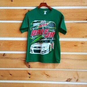 Nascar Vintage Graphic Dale Earnhardt Green Crew Neck Short Sleeve Sz. M T-shirt